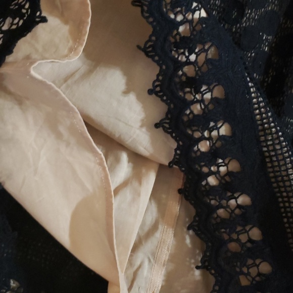 HP⚡️⚡️CANDIES LACE HALTER COCKTAIL DRESS SZ S see meas. - Picture 3 of 6